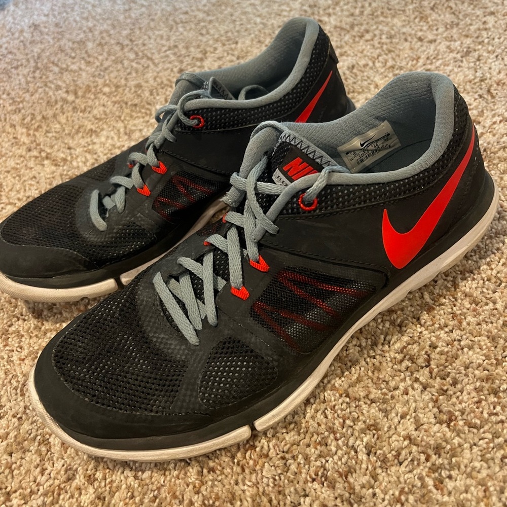 Nike Men's Flex 2014 Run Running Shoes Black/Challenge Red size 10 - Picture 1 of 4